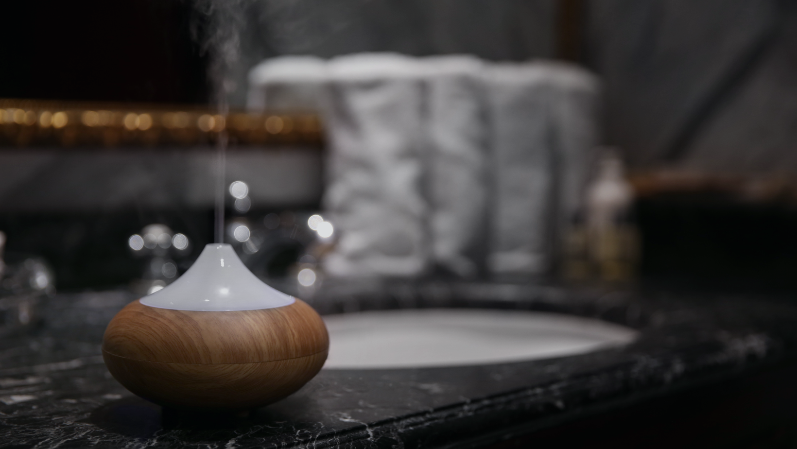 Luxury essential oil diffusers for home aromatherapy | Aurum Decor Dubai.